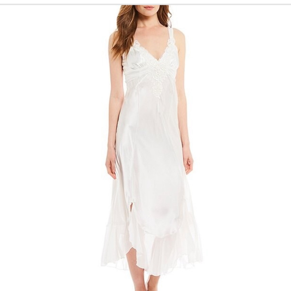 In Bloom White Lace Trim Chemise